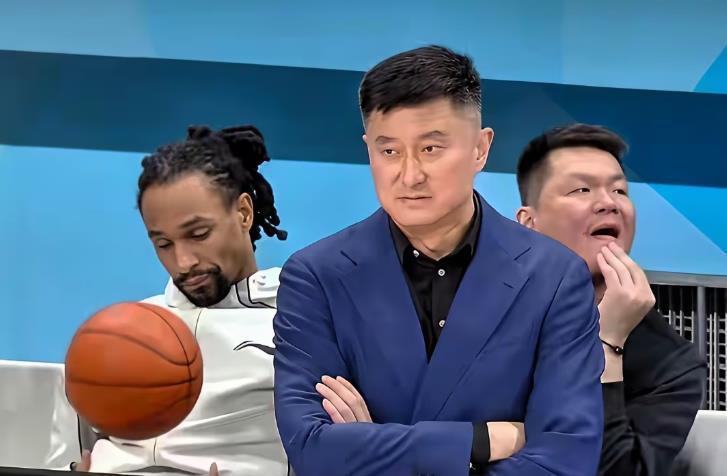 保利体育app下载-贺希宁MVP，徐昕进步最快球员；广东、辽宁颗粒无收